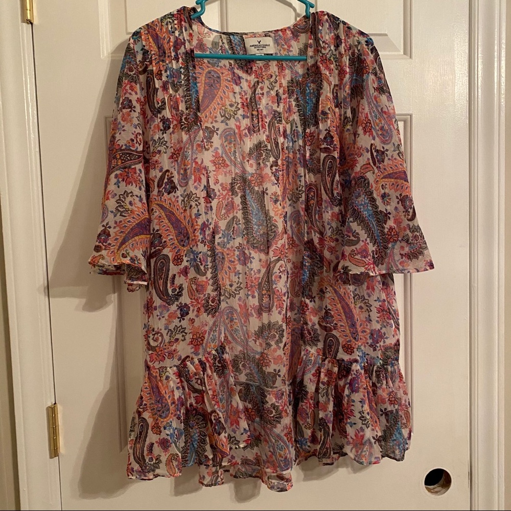 American Eagle colorful kimono